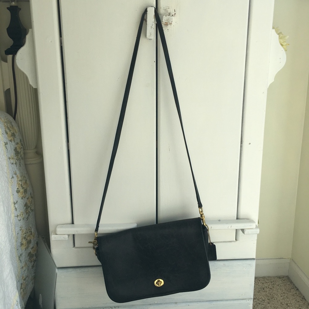Vintage Black Leather COACH Crossbody Bag